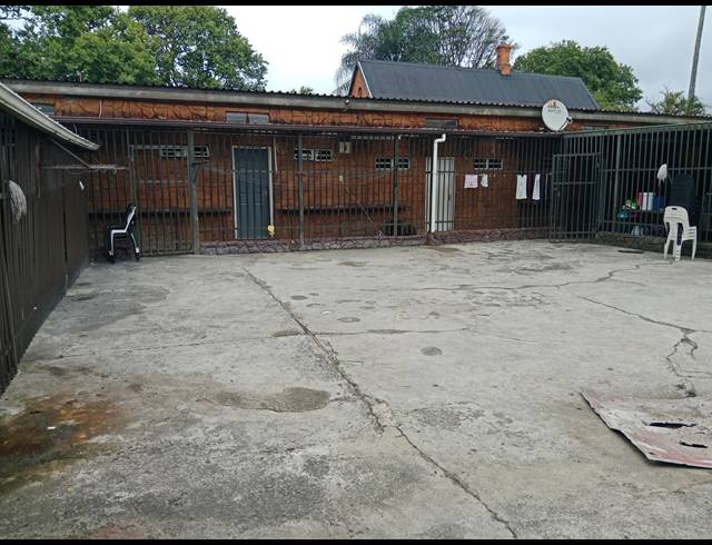 15 BEDROOM HOUSE FOR SALE IN PIETERMARITZBURG CENTRAL